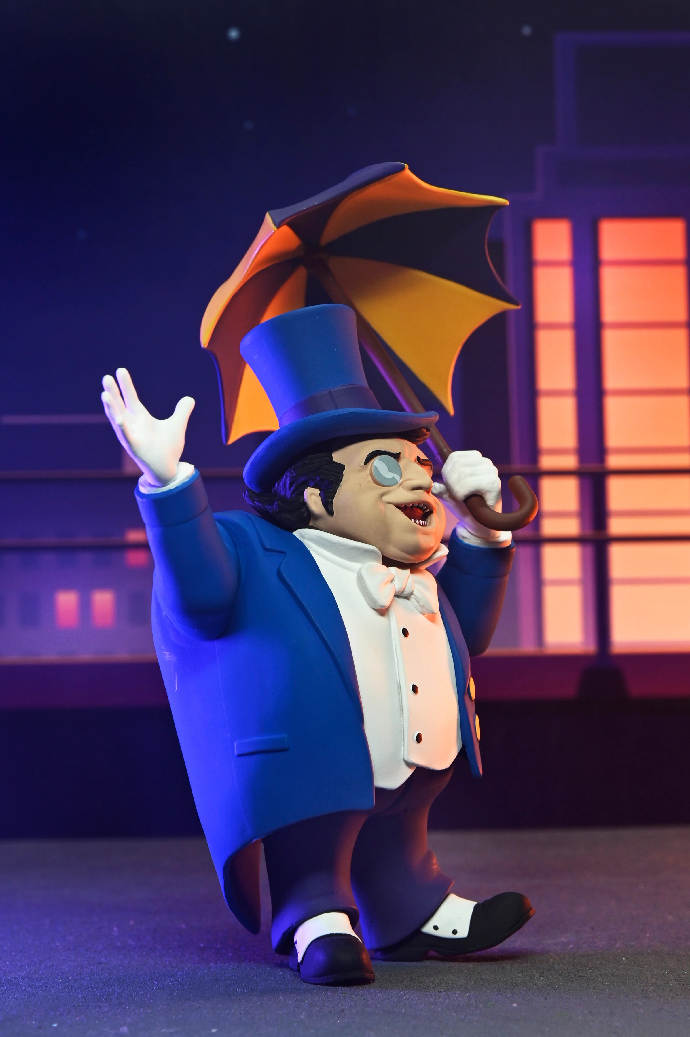 DC Comics (Classic Comics) - Toony Classics Penguin 6" Scale Action Figure (Blue Suit) - Image 2