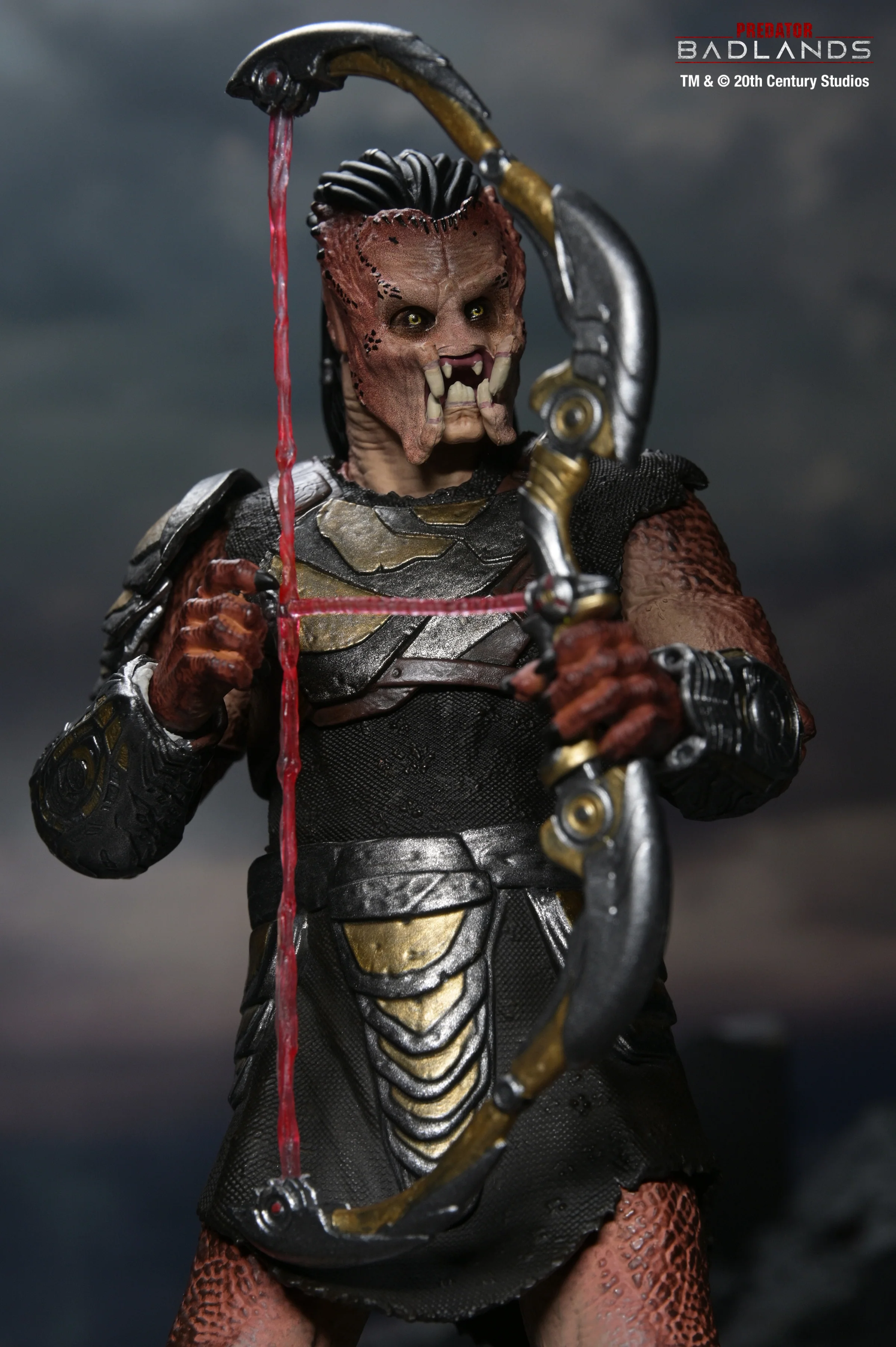 Predator: Badlands - Ultimate Dek (Training Armor) 7" Scale Action Figure - Image 5
