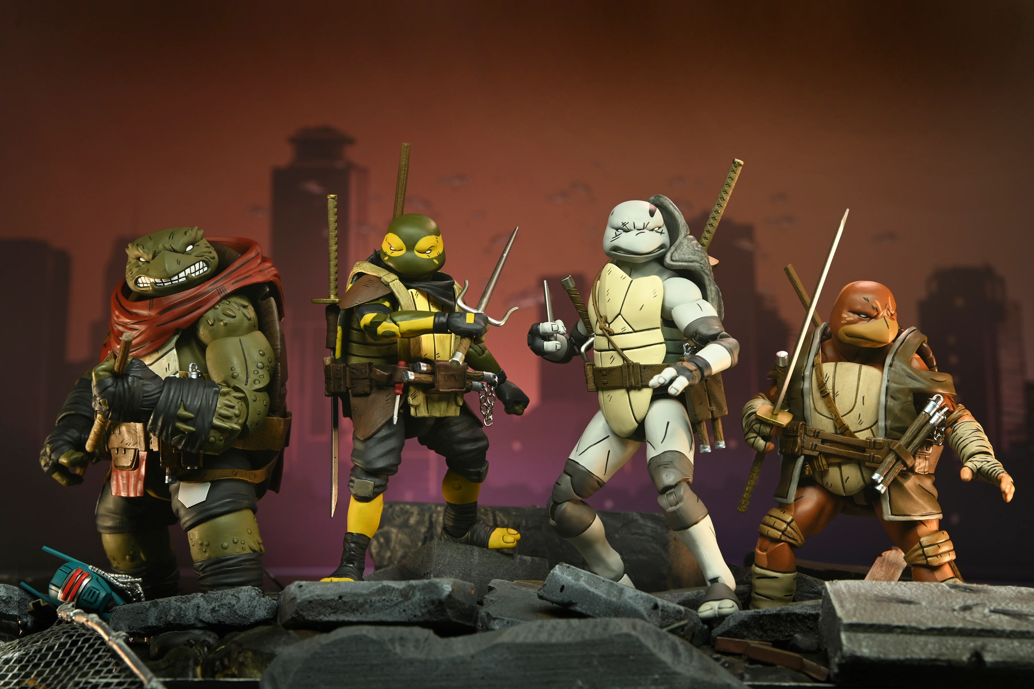Teenage Mutant Ninja Turtles (The Last Ronin) - Ultimate Moja, Odyn, Uno & Yi 7” Scale Action Figure Bundle with Re-Evolution Collector’s Edition Book & Autograph Card Signed by Ben Bishop - Image 6