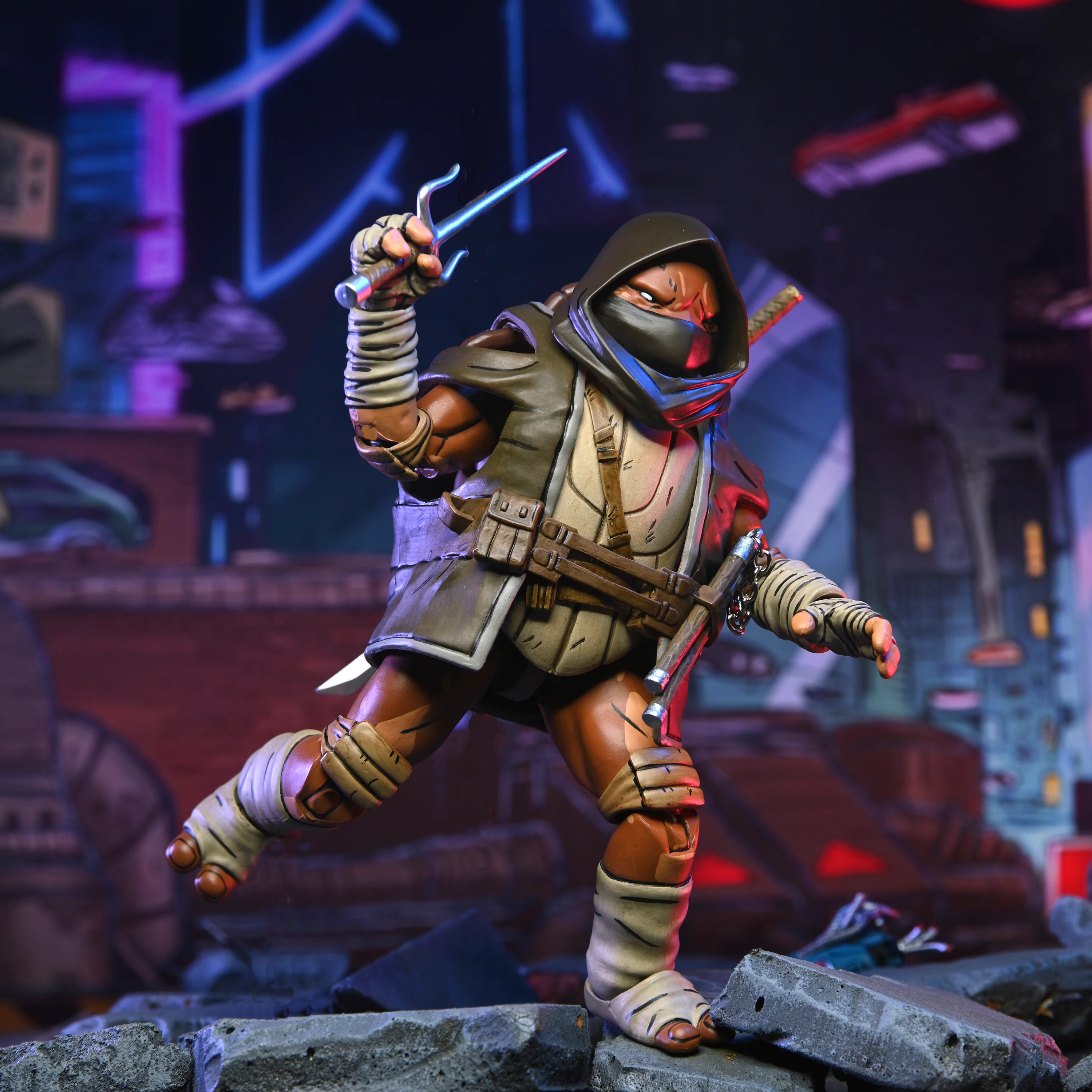 Teenage Mutant Ninja Turtles (The Last Ronin) - Ultimate Moja, Odyn, Uno & Yi 7” Scale Action Figure Bundle with Re-Evolution Collector’s Edition Book & Autograph Card Signed by Ben Bishop - Image 9